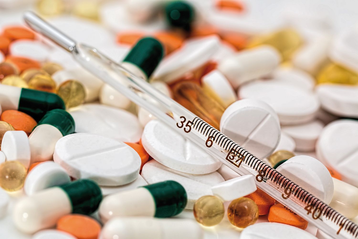 Utilizarea off-label a medicamentelor în contextul pandemiei de COVID-19