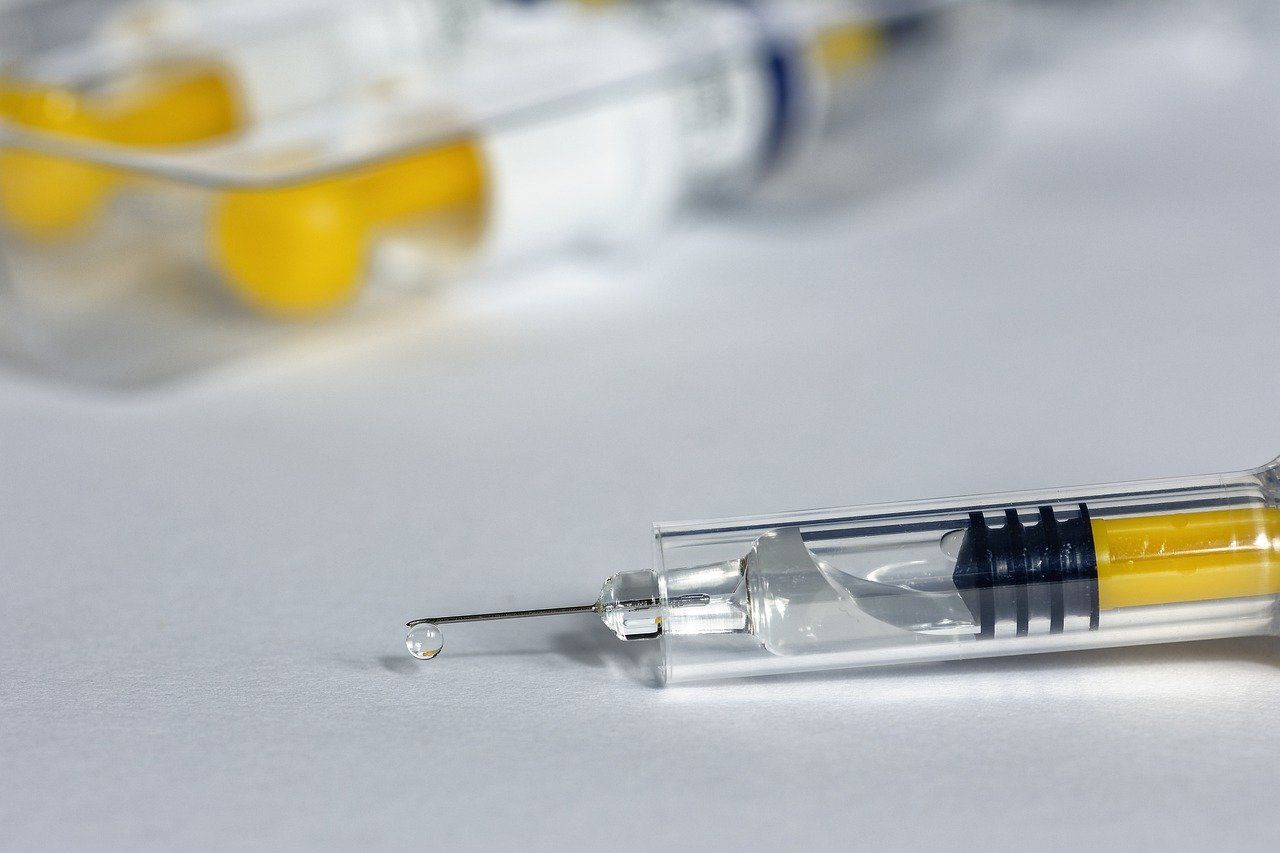INSP: Peste 95.000 de persoane din grupele de risc au fost vaccinate antigripal