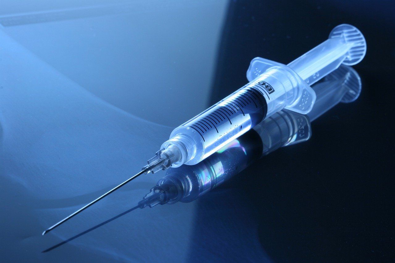 Clarificări despre presupusele efecte ale vaccinurilor anti-COVID asupra ADN-ului uman