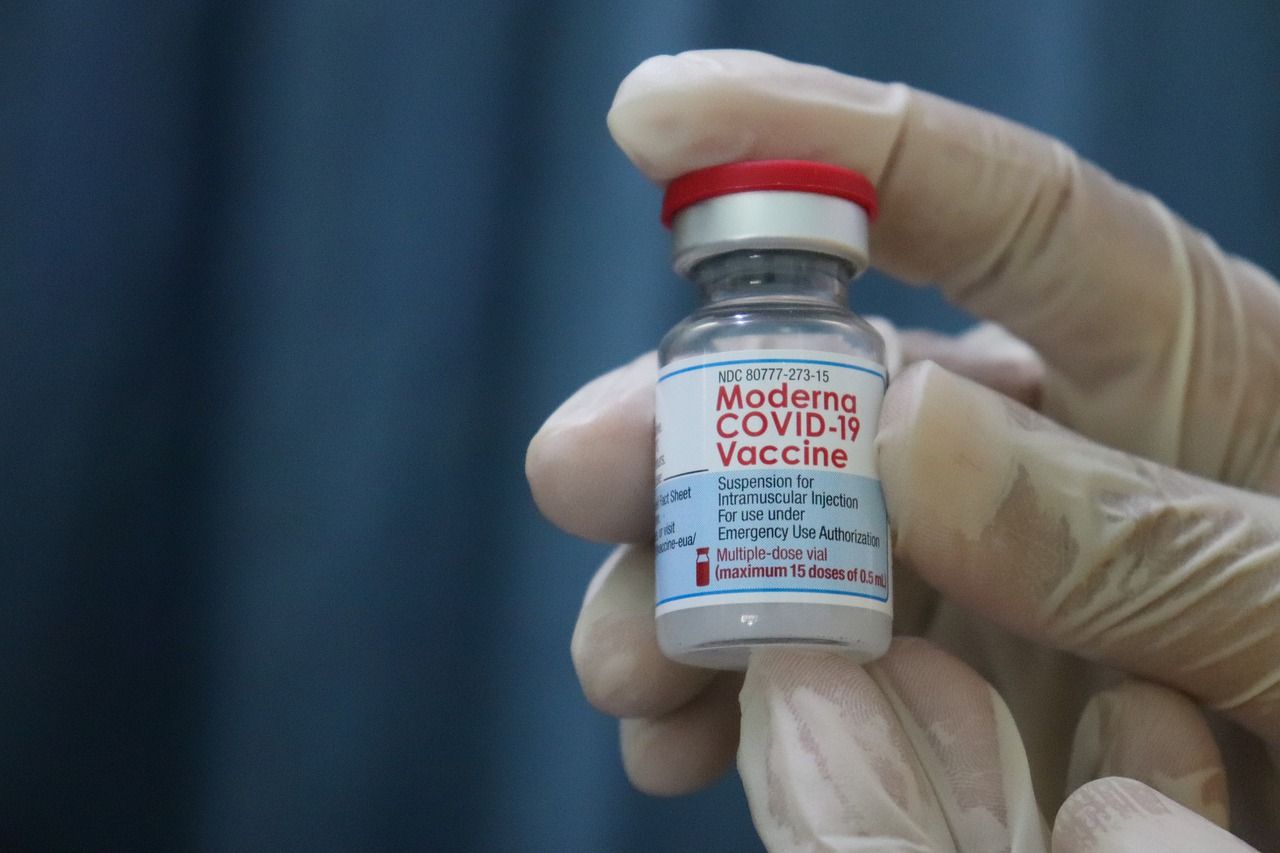 Peste 1,6 milioane de doze de vaccin Moderna, suspendate în Japonia