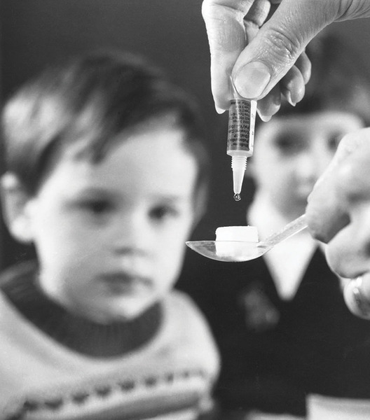 De unde vine frica de vaccin?