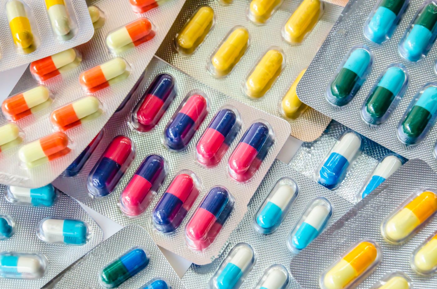 UE introduce o listă de medicamente „critice” 