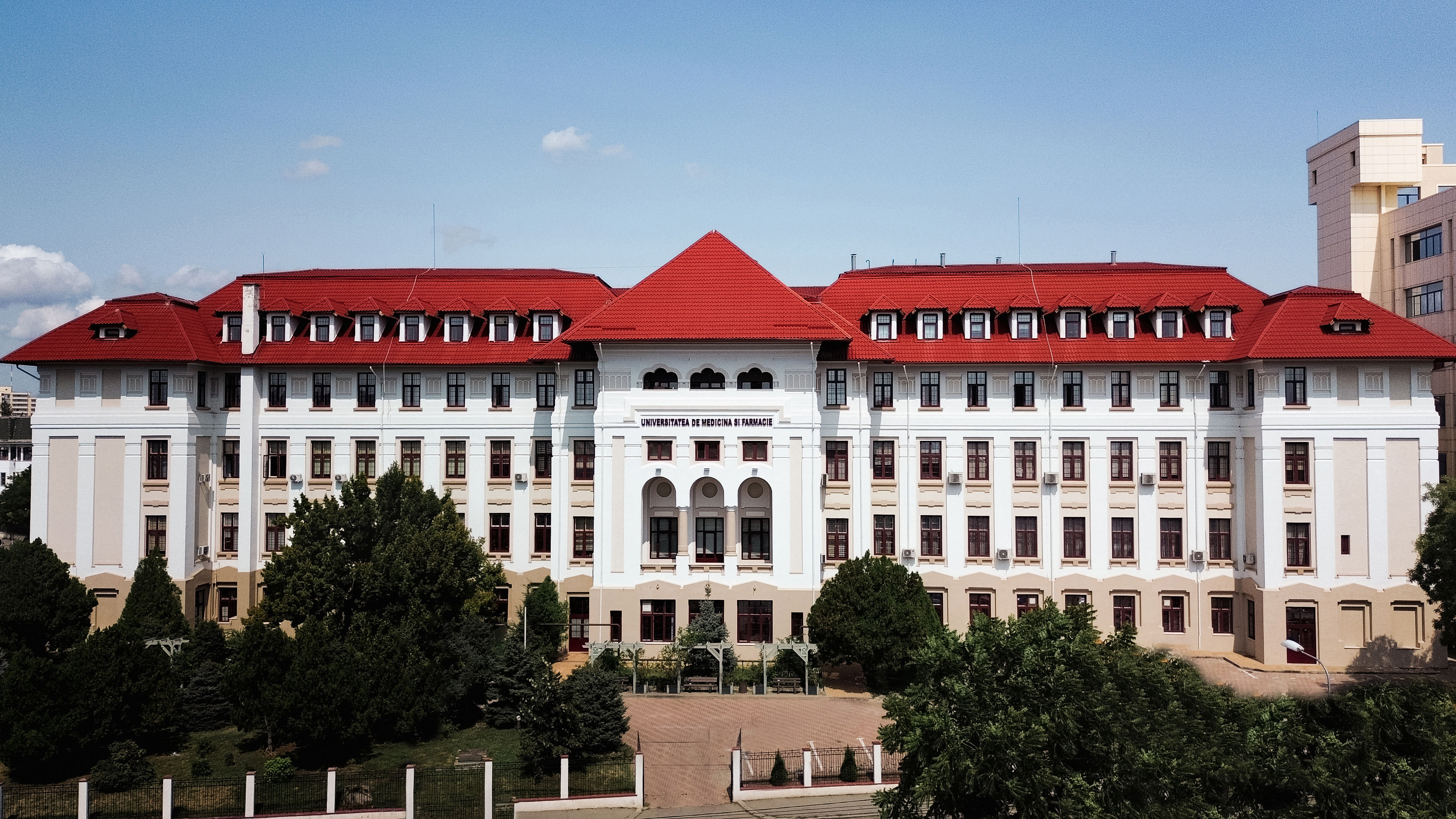 UMF Craiova, în clasamentele internaționale Times Higher Education 2026