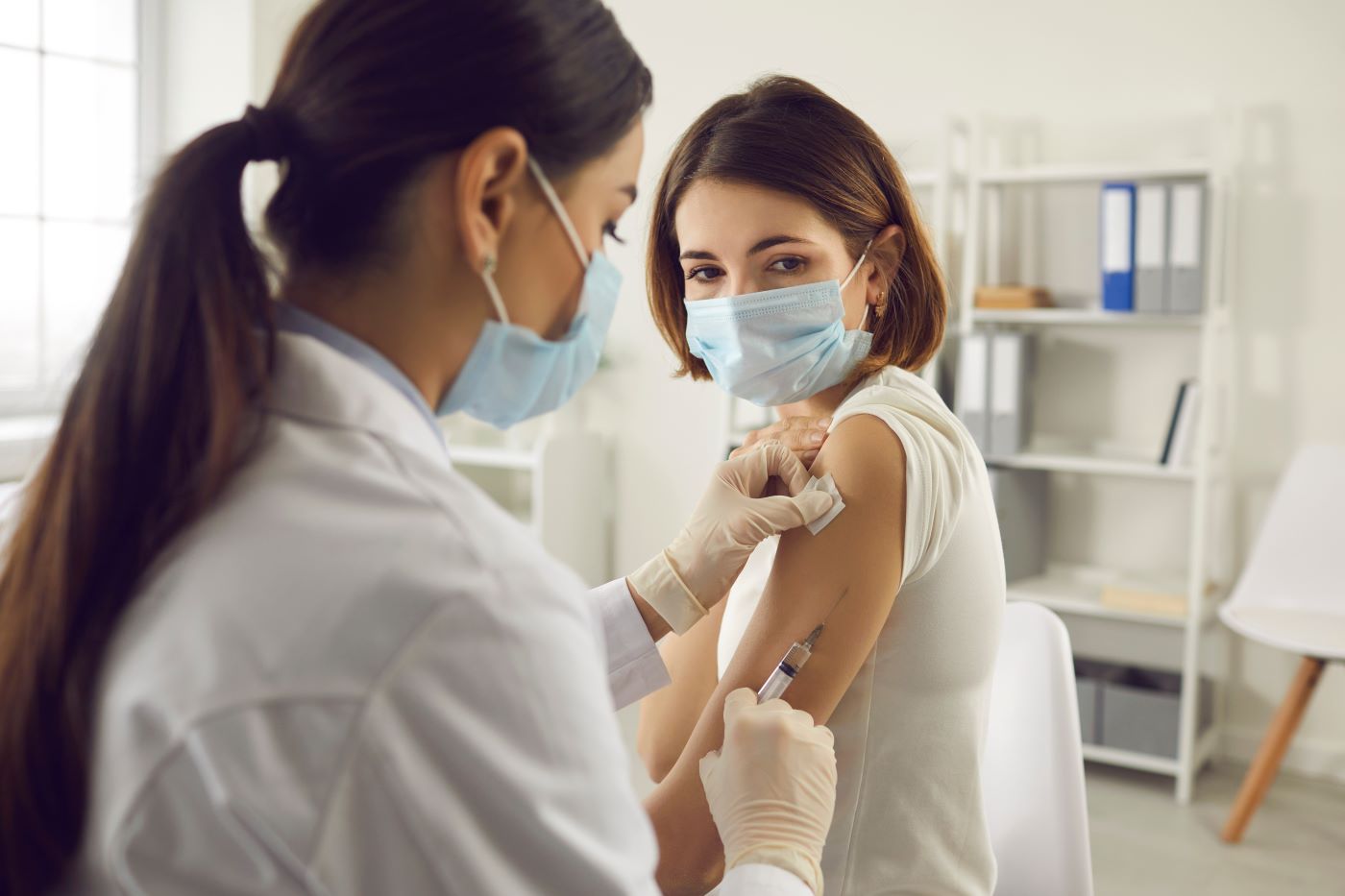  Persoanele care primesc toate vaccinurile în același braț au un răspuns imunitar mai puternic (studiu) 