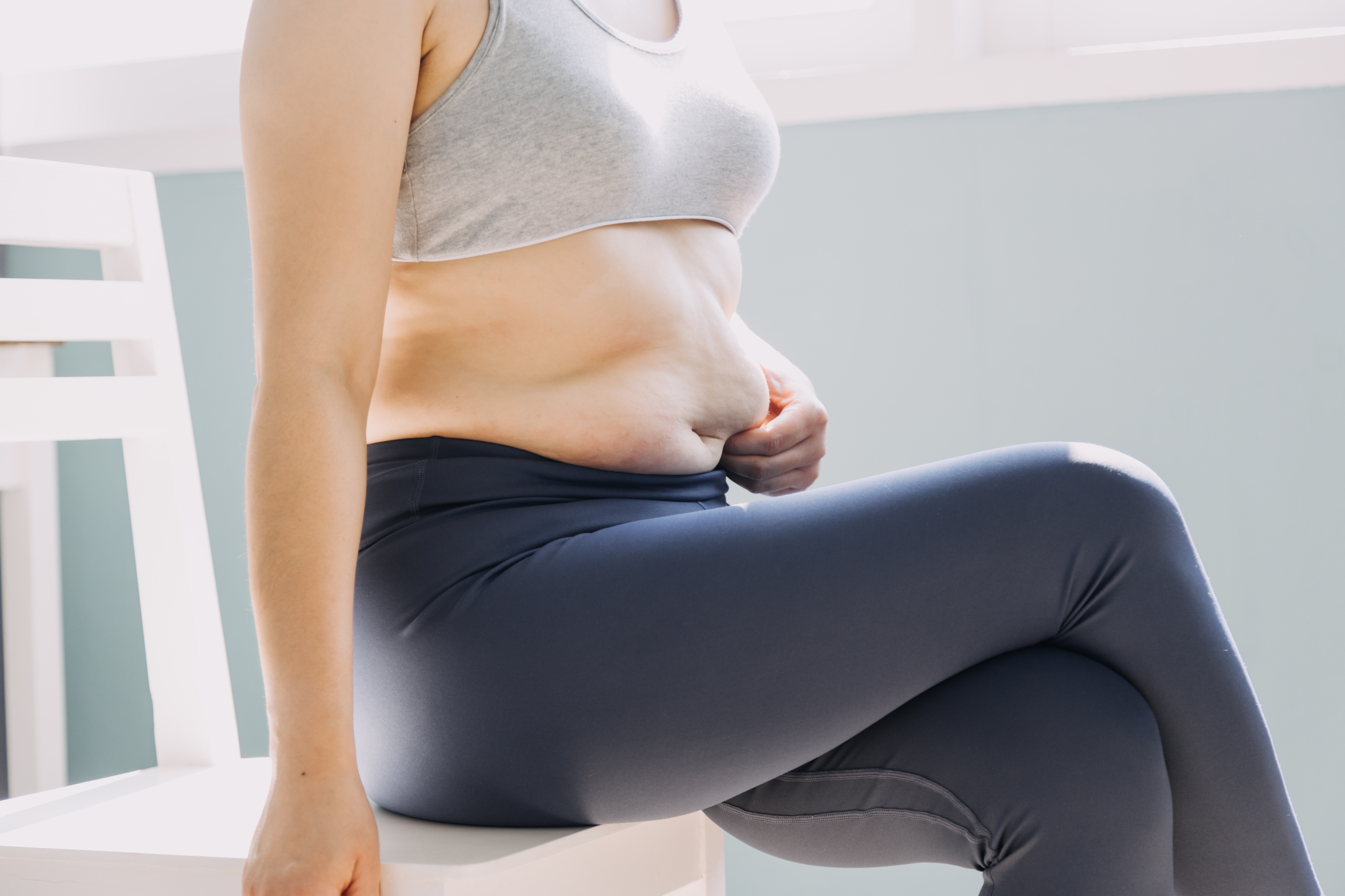  Femeile supraponderale alăptează mai puțin (studiu)