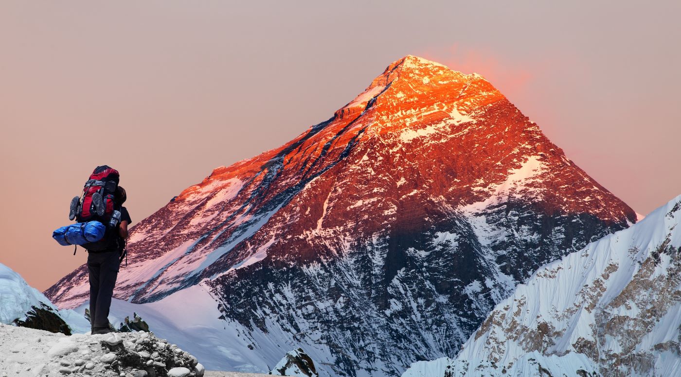 Escaladarea Everestului, limitată de justiția nepaleză 