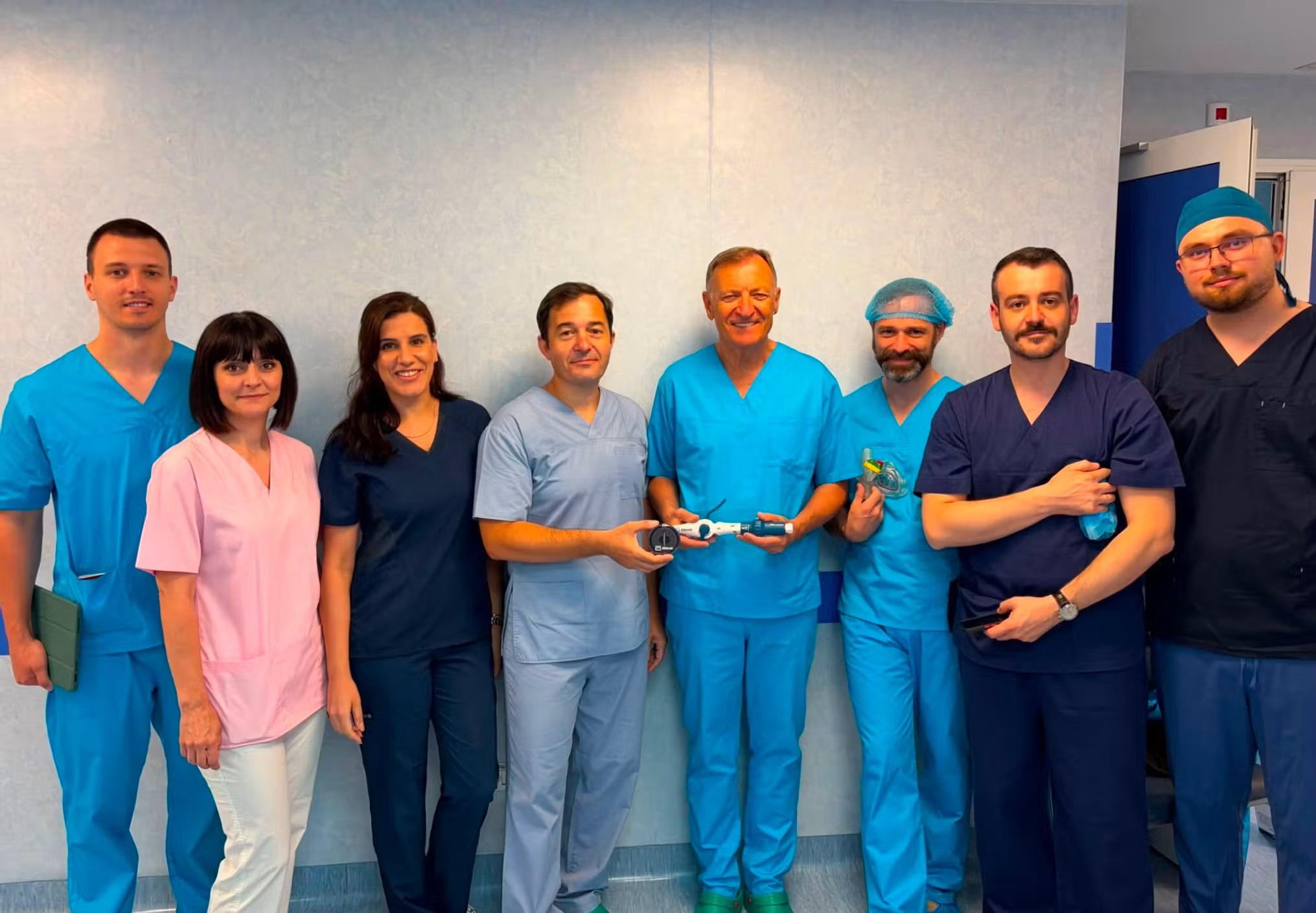Premieră în România: MONZA ARES implantează o nouă generație de stimulatoare cardiace fără sonde