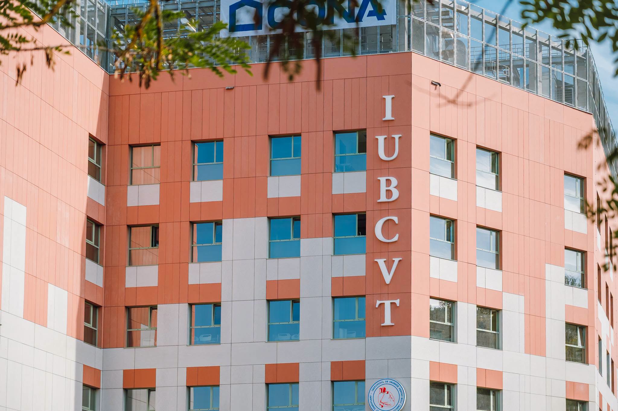 A fost inaugurat noul Centru Chirurgical Cardiovascular din Târgu Mureș