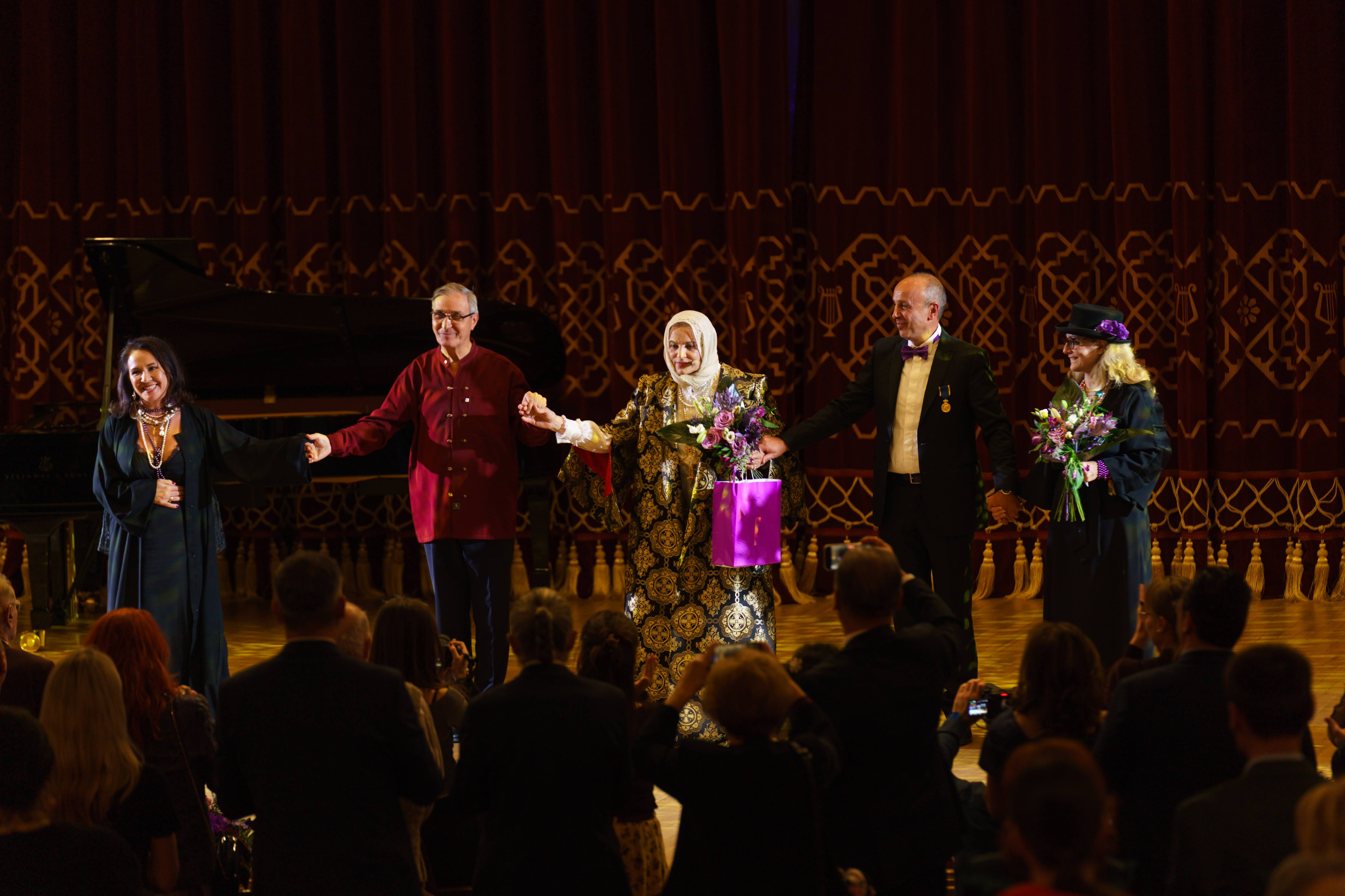 Gală omagială cu ocazia împlinirii a 150 de ani de la nașterea Reginei Maria