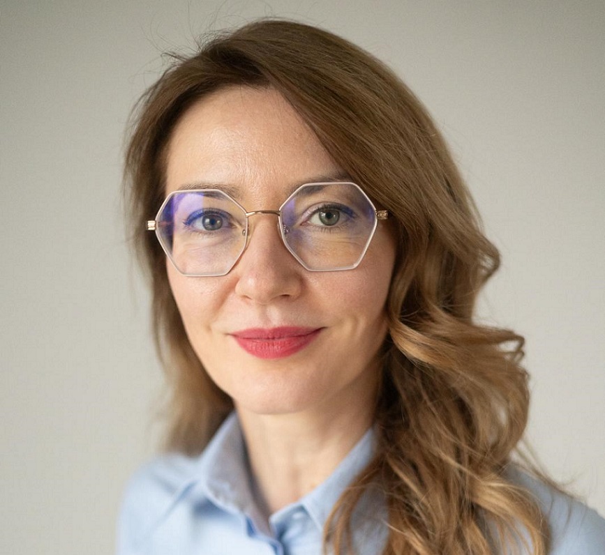 Dr. Maria Barbu, oncolog: „Discutăm toate variantele posibile pentru a oferi cea mai bună opțiune de tratament și păstrarea calității vieții”