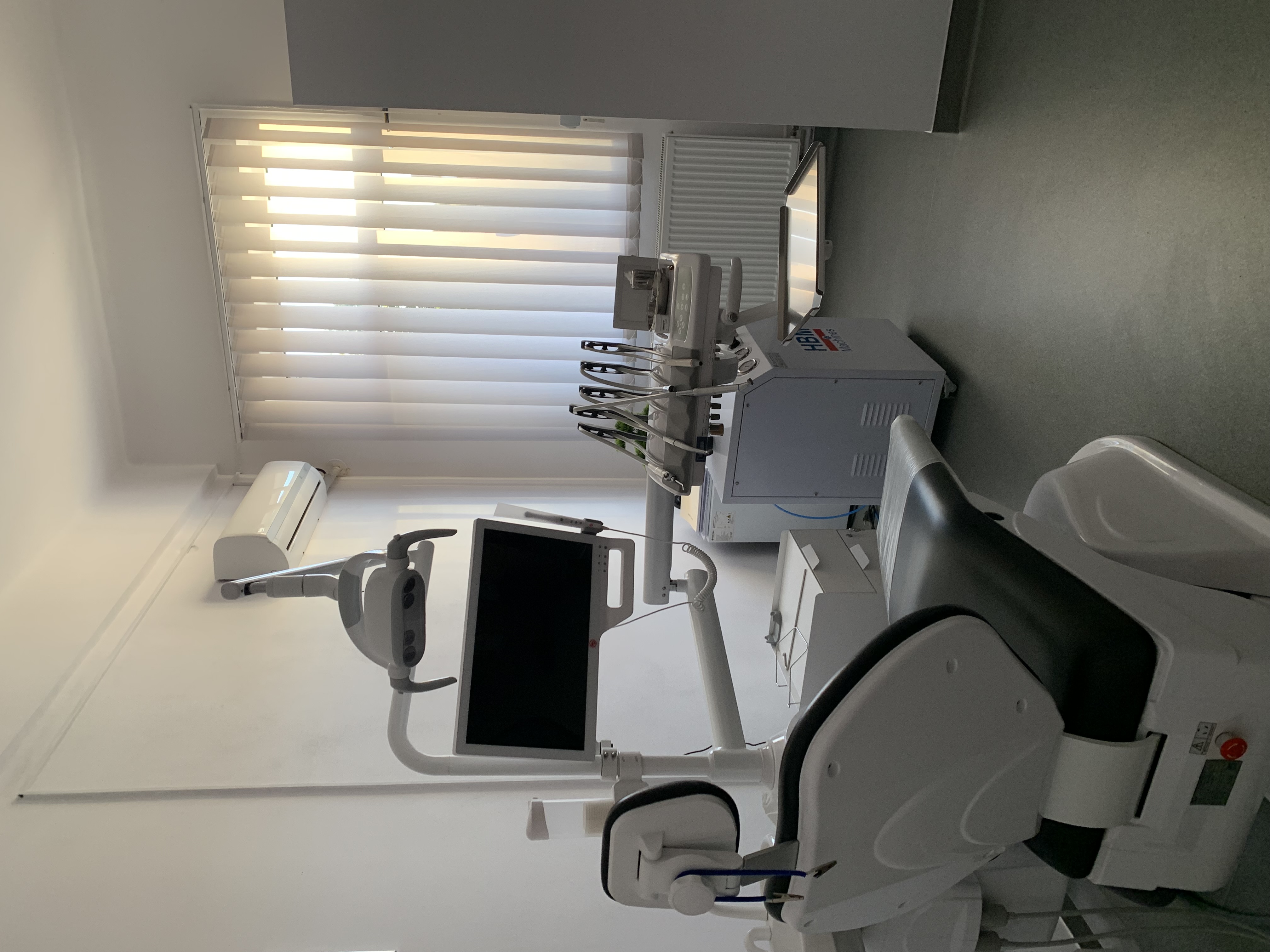 Închiriez cabinet stomatologic în Novaci, Gorj