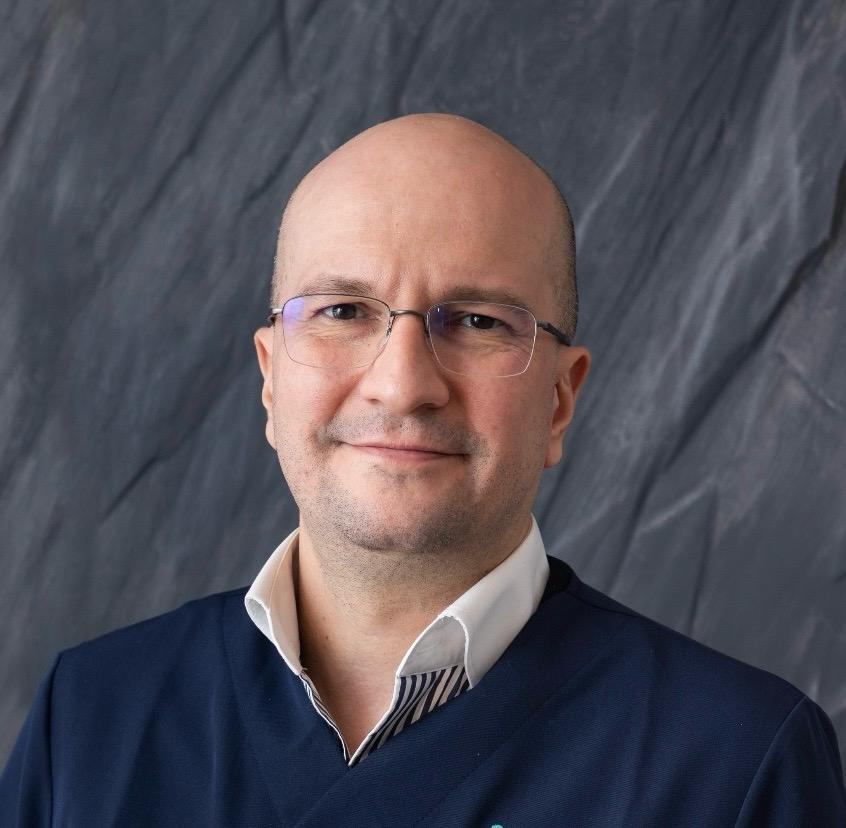 Prof. dr. Bogdan Geavlete, urolog: „Hematuria este o urgență de diagnostic”