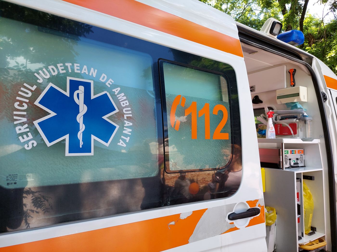 Rafila: România are nevoie de 2.000 de ambulanțe noi