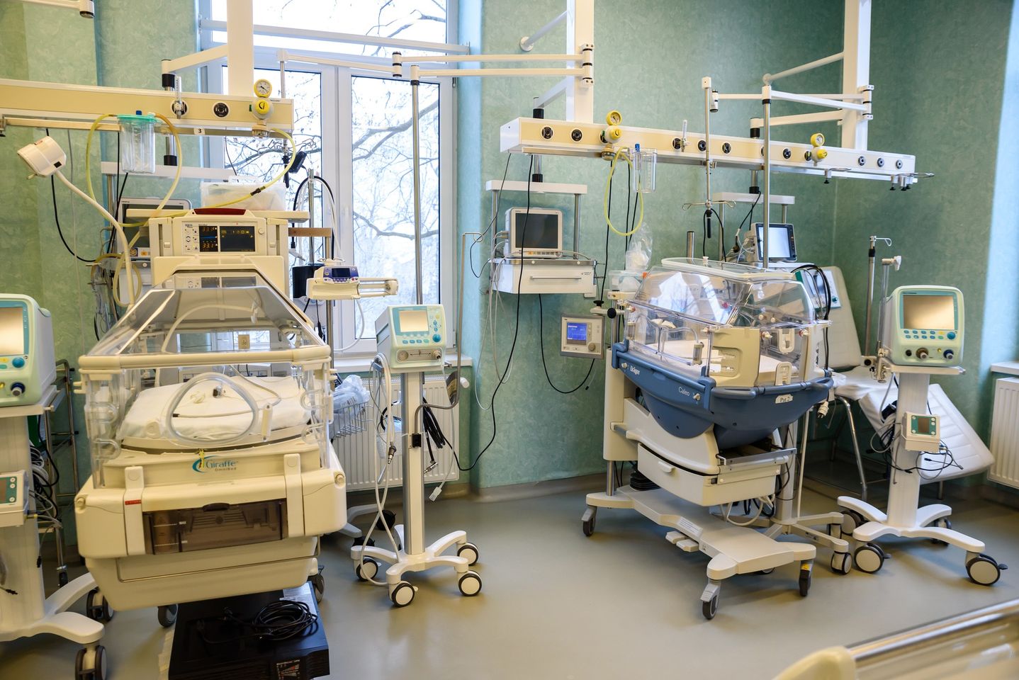 Se modernizează compartimentele ATI nou-născuți din Spitalul Județean de Urgență Cluj 