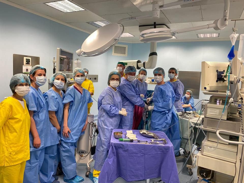 Intervenții ample de histeroscopie-laparoscopie, la Spitalul Universitar