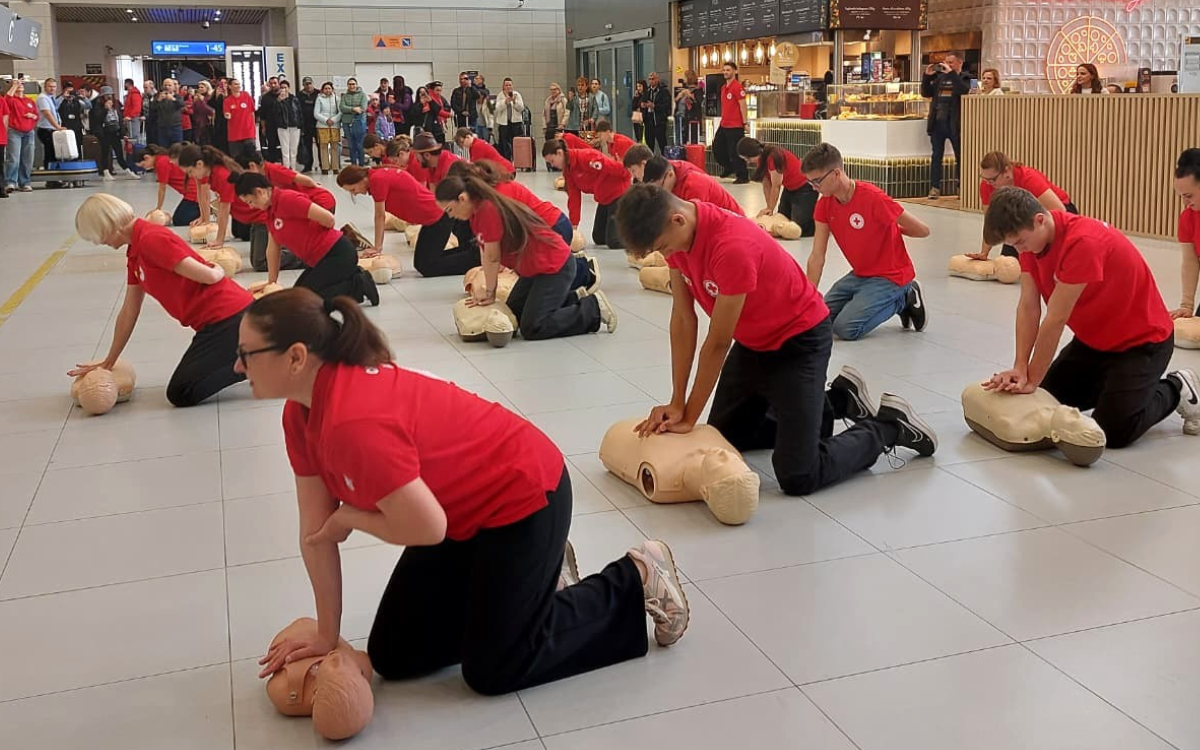 Ziua Mondială a Resuscitării, marcată printr-un flashmob
