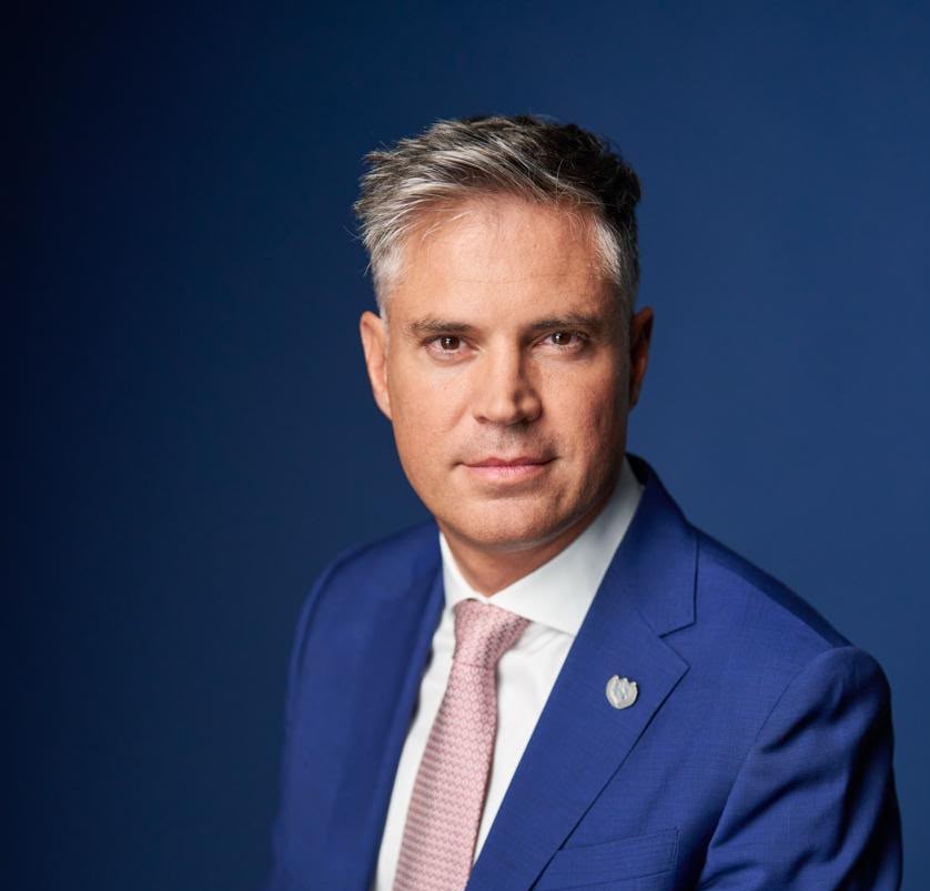 CMSR: Sănătatea orală trebuie inclusă în educația liceenilor