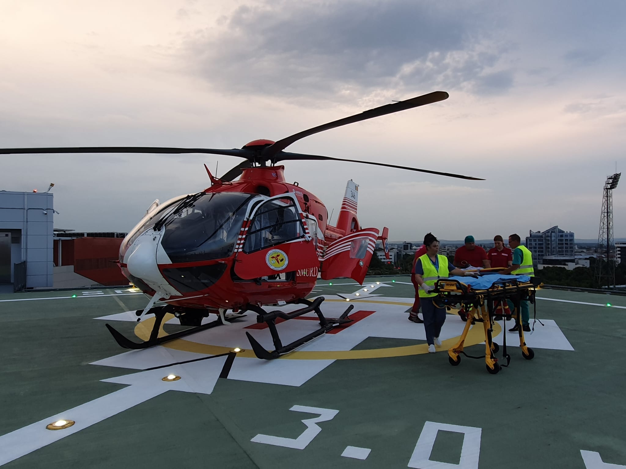 Intervenții aeromedicale pe Heliportul Spitalului Judeţean de Urgenţă Bacău