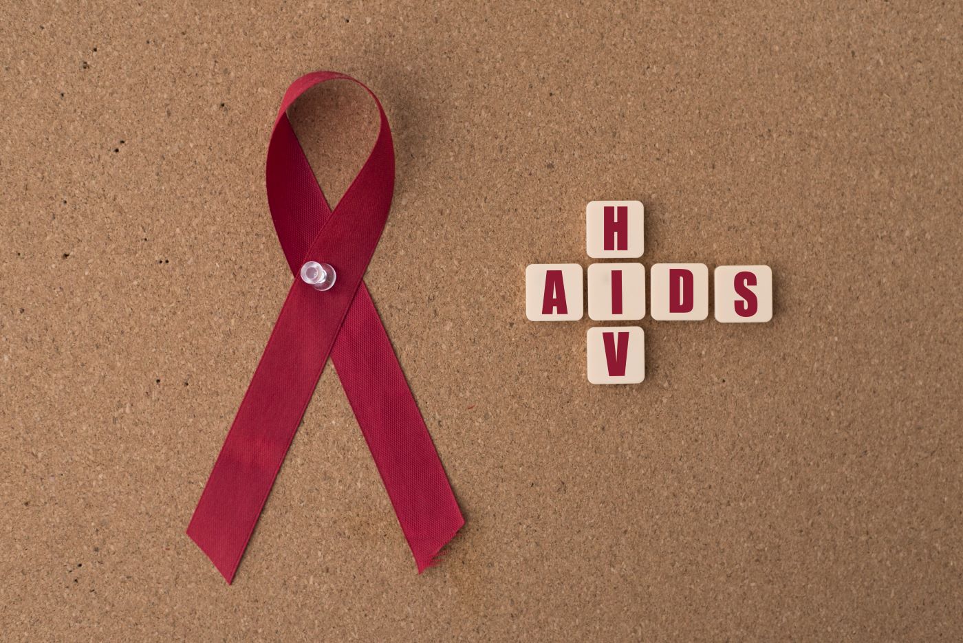 Agenție ONU: SIDA ar putea fi eradicată la nivel mondial în doar câţiva ani