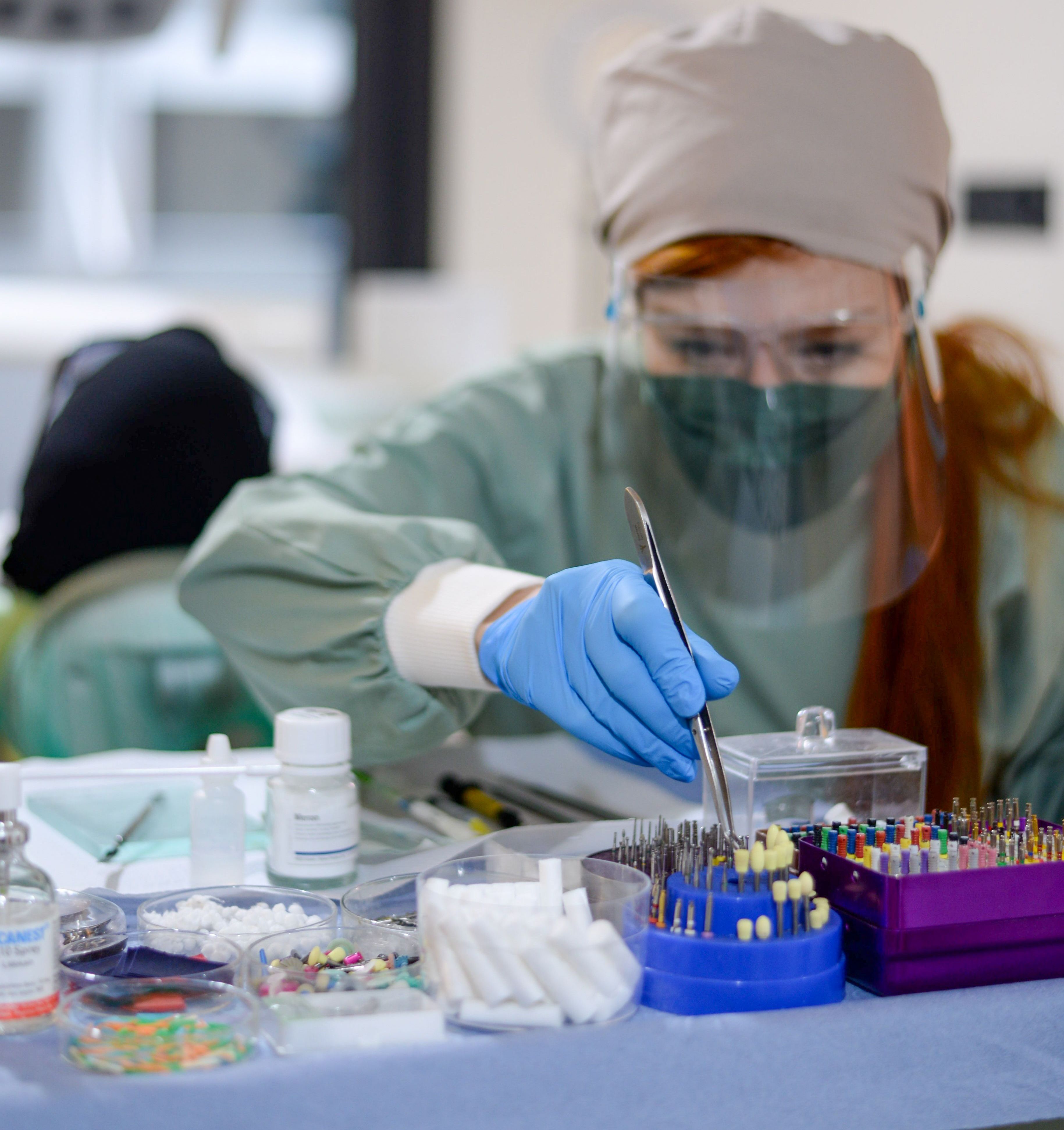 Rezidențiat 2026: tematica și bibliografia la Medicină dentară