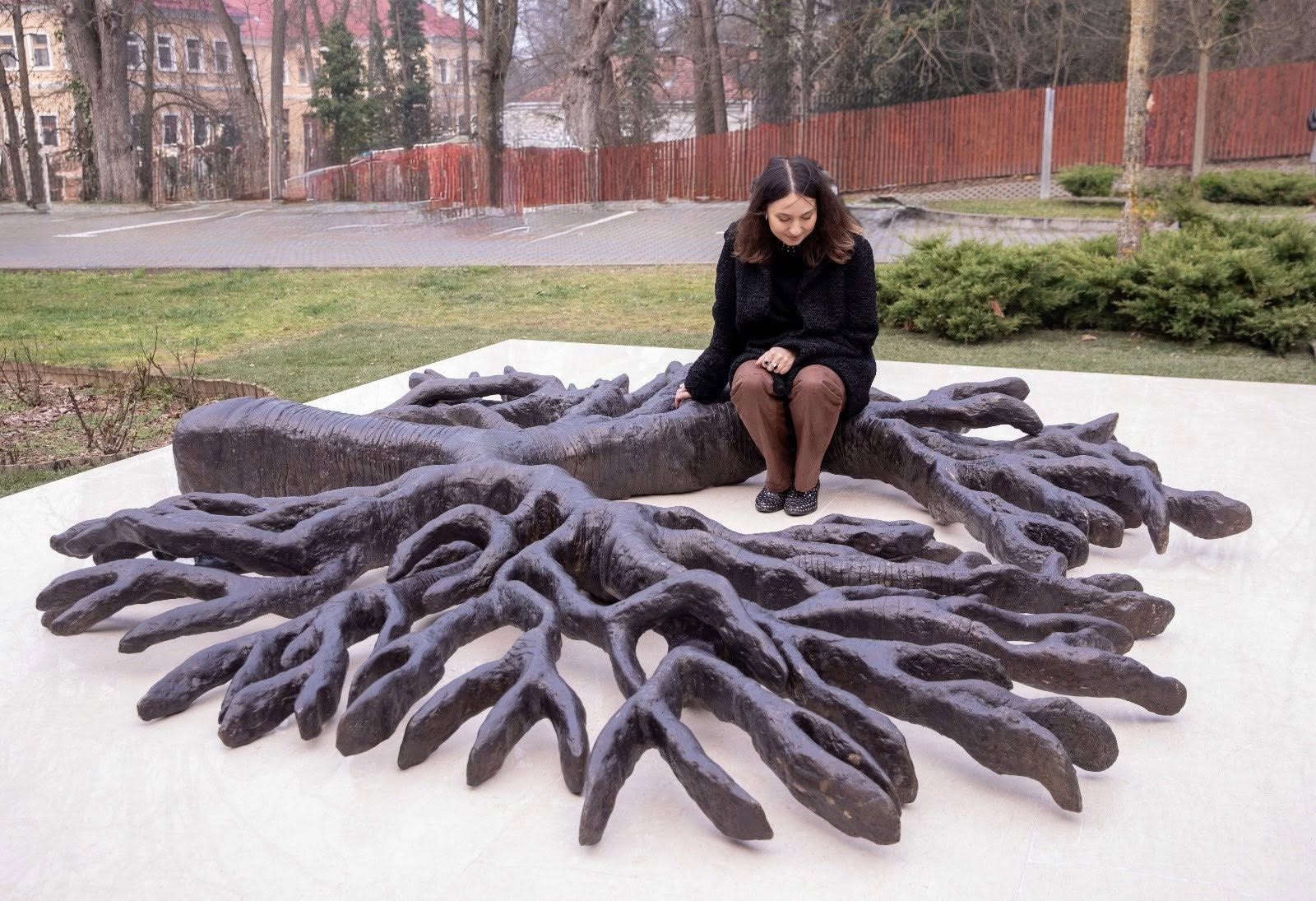 Monument comemorativ la UMFST: „Suflarea vieții - Breath of Life” 