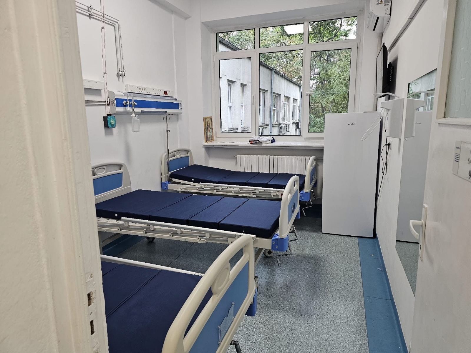Paturi noi, donate Institutului „Marius Nasta”
