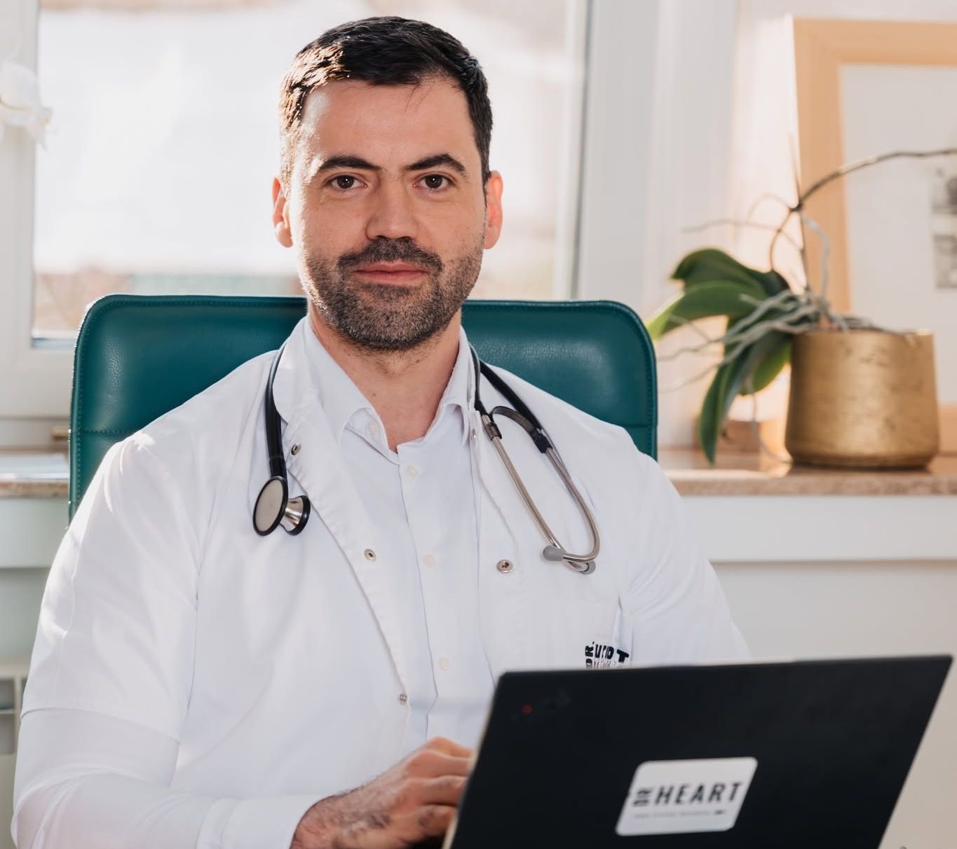 Semnale de alarmă care ar trebui să vă trimită la un consult la cardiolog