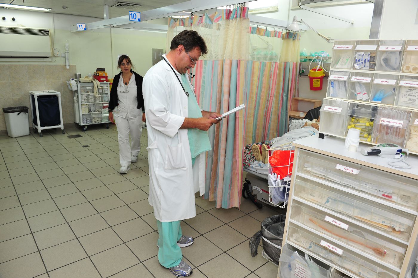  România ar putea trimite echipe medicale formate din voluntari în Israel 
